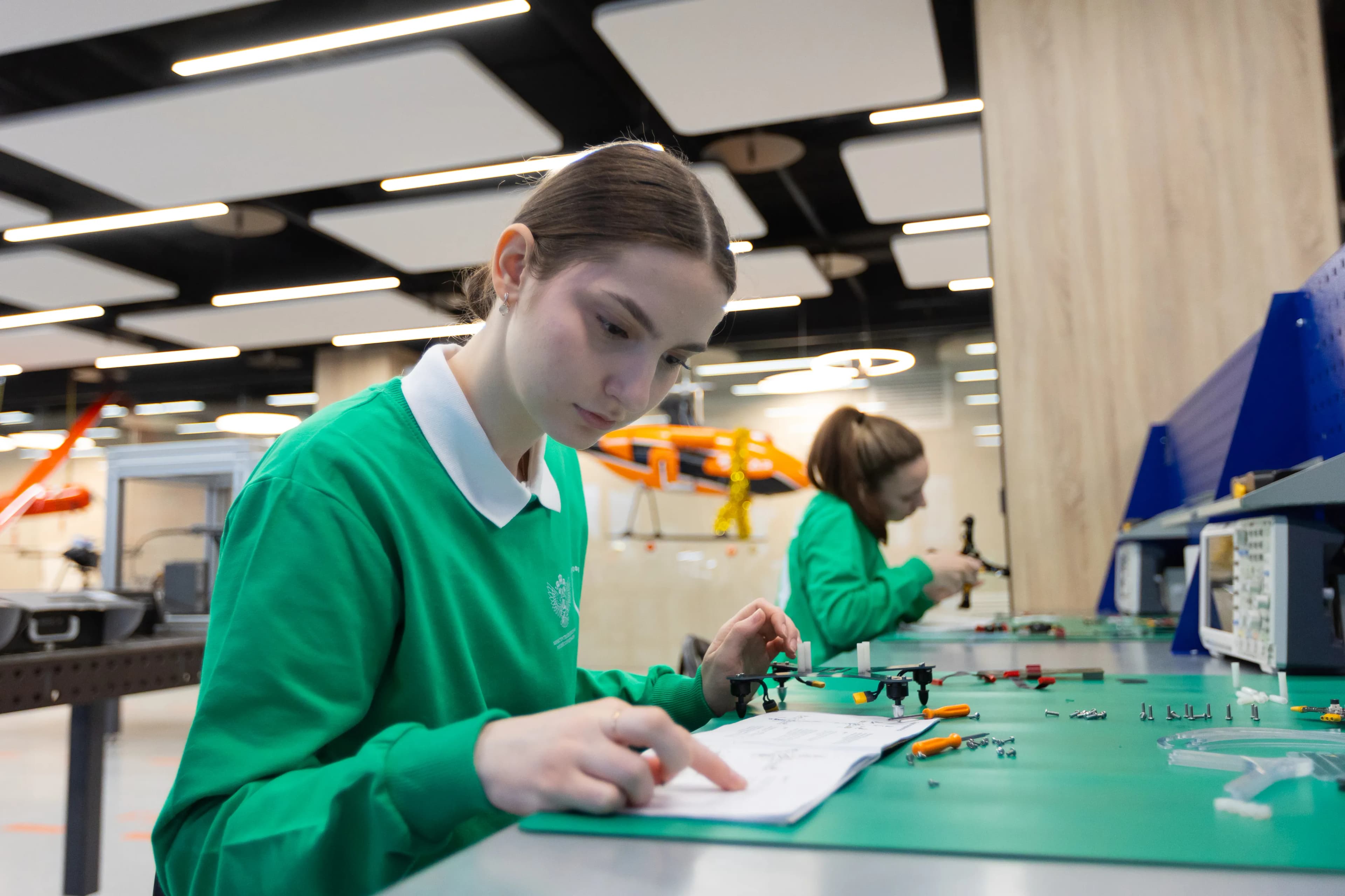 Сборка и обслуживание авиационной техники